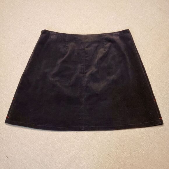 Blu Pepper Large Black Embroidered Multi Color Floral Corduroy Skirt - Picture 6 of 10